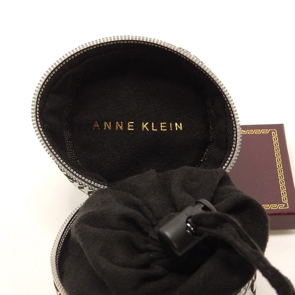 Anne Klein Travel Jewelry Case - Picture 5 of 10